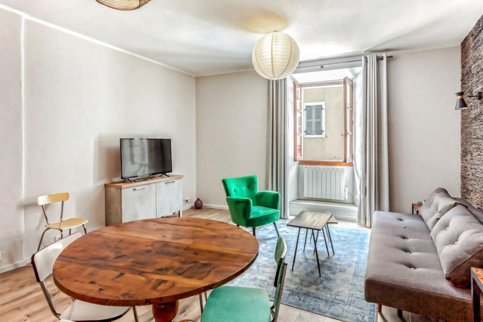 Appartement Sainte Claire Vintage - Welkeys Annecy Exteriör bild